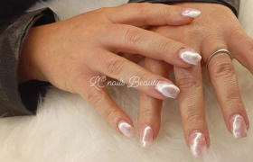  LC Nails Beauty Manucure - Onglerie au Chambon-Feugerolles